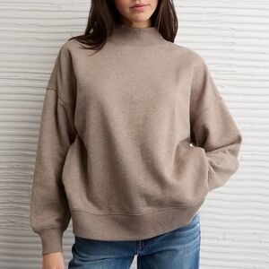 NWT American Eagle Everyday Luxe Mock Neck Sweatshirt